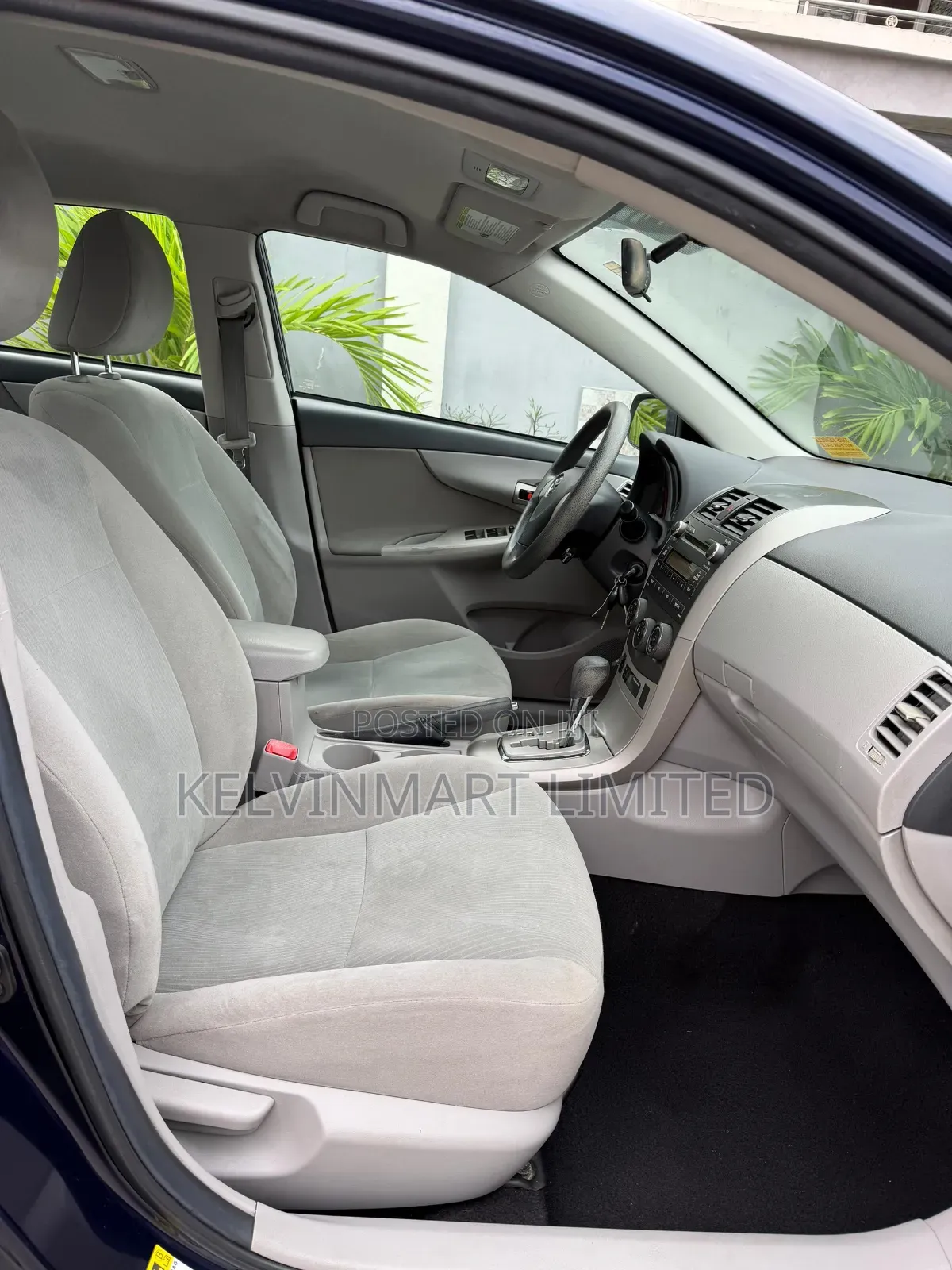 Toyota Corolla LE 4dr Sedan (1.8L 4cyl 4A) 2011 Blue