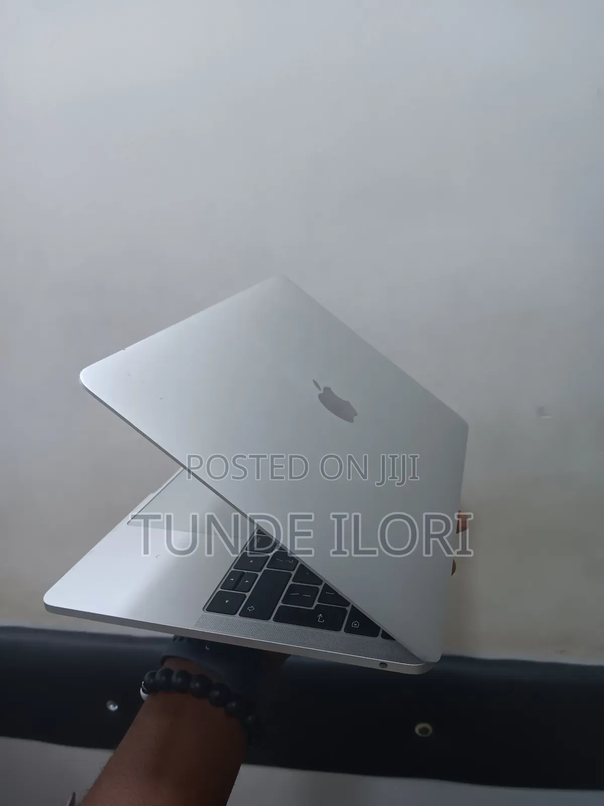 Laptop Apple MacBook Pro 2017 8GB Intel Core i5 SSD 512GB