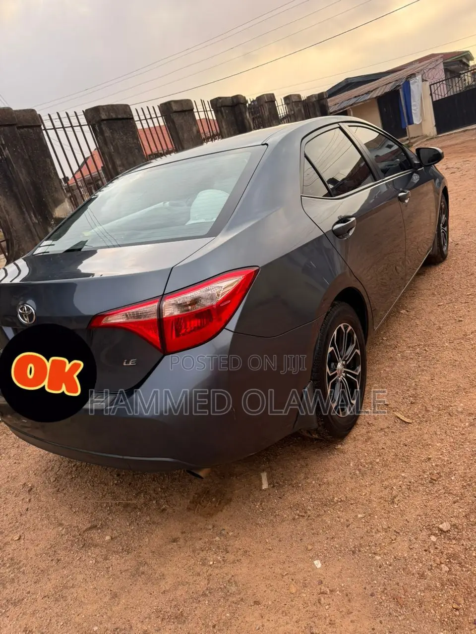 Toyota Corolla LE 4dr Sedan (1.8L 4cyl CVT) 2017 Gray