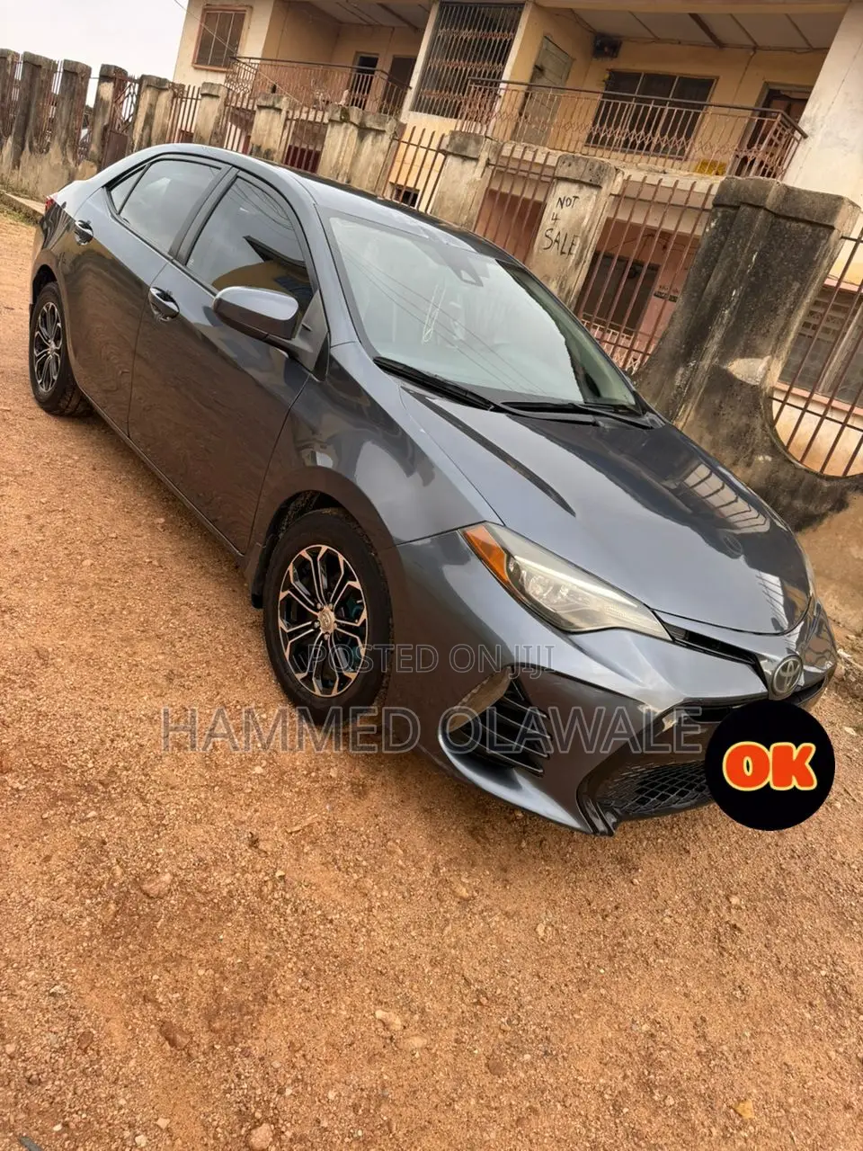 Toyota Corolla LE 4dr Sedan (1.8L 4cyl CVT) 2017 Gray