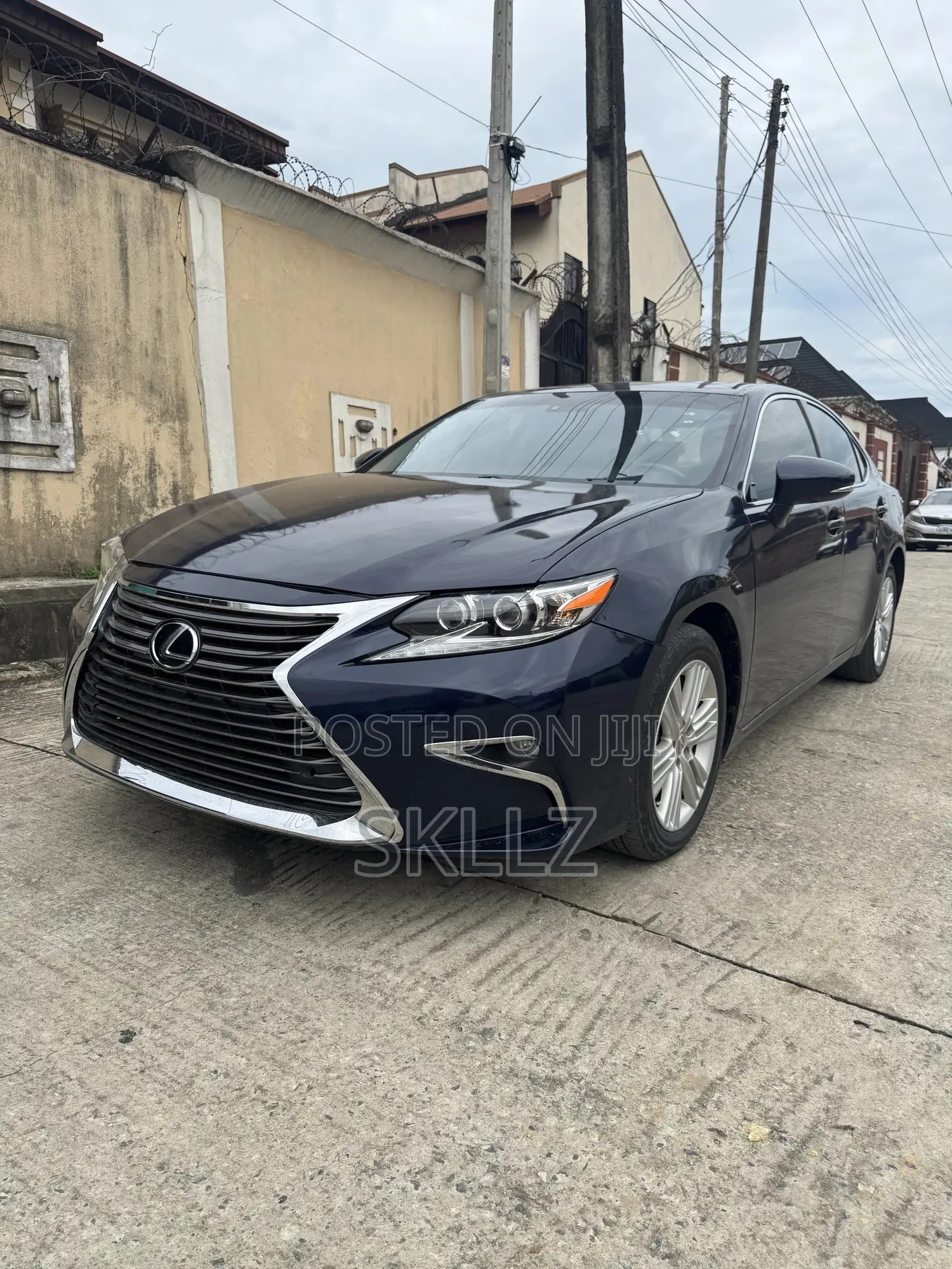 Lexus ES 350 FWD 2015 Blue