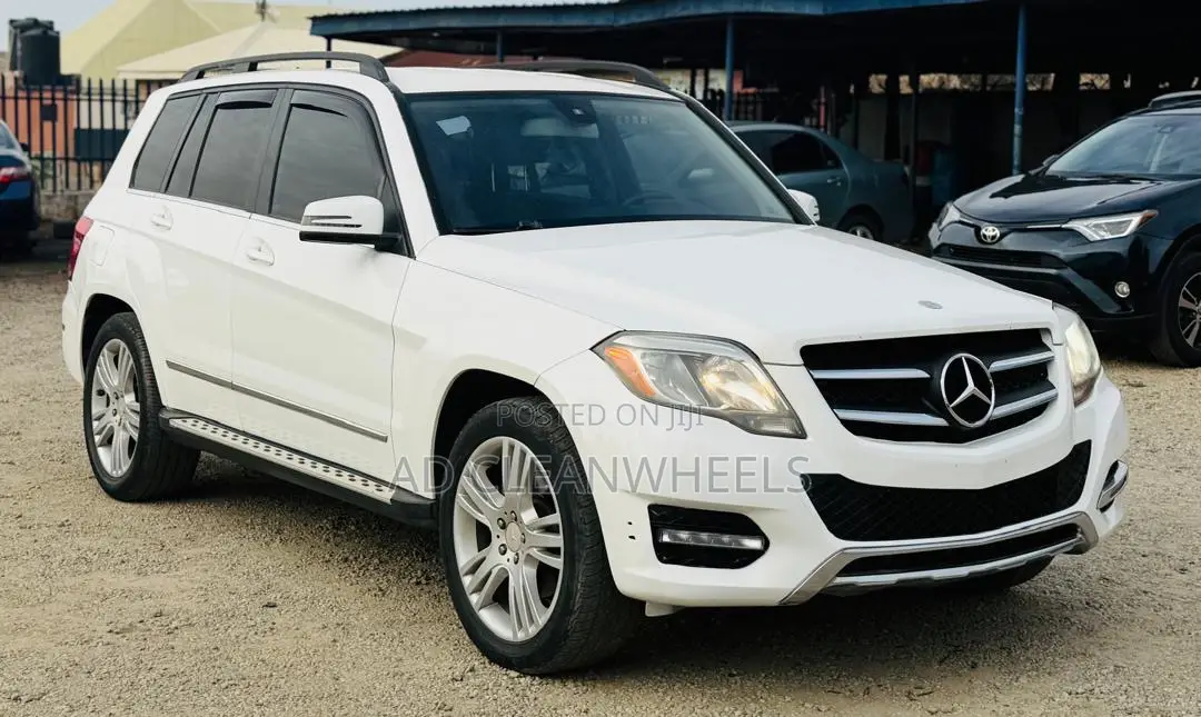 Mercedes-Benz GLK-Class 350 4MATIC 2013 White