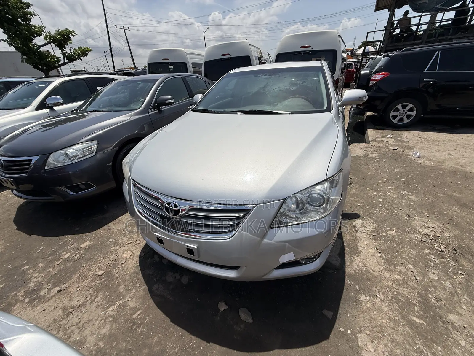 Toyota Camry XLE V6 4dr Sedan (3.5L 6cyl 6AM) 2010 Silver