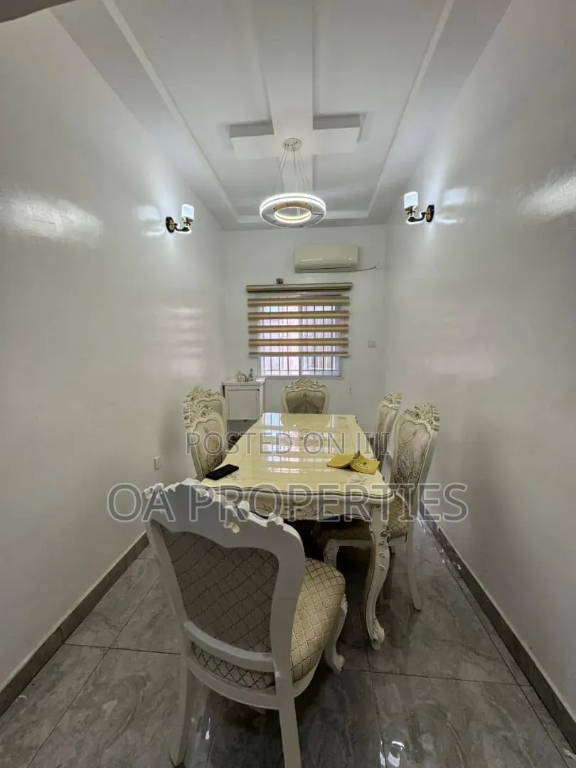 3bdrm Bungalow in Kolapo Ishola Gra, Ibadan for rent