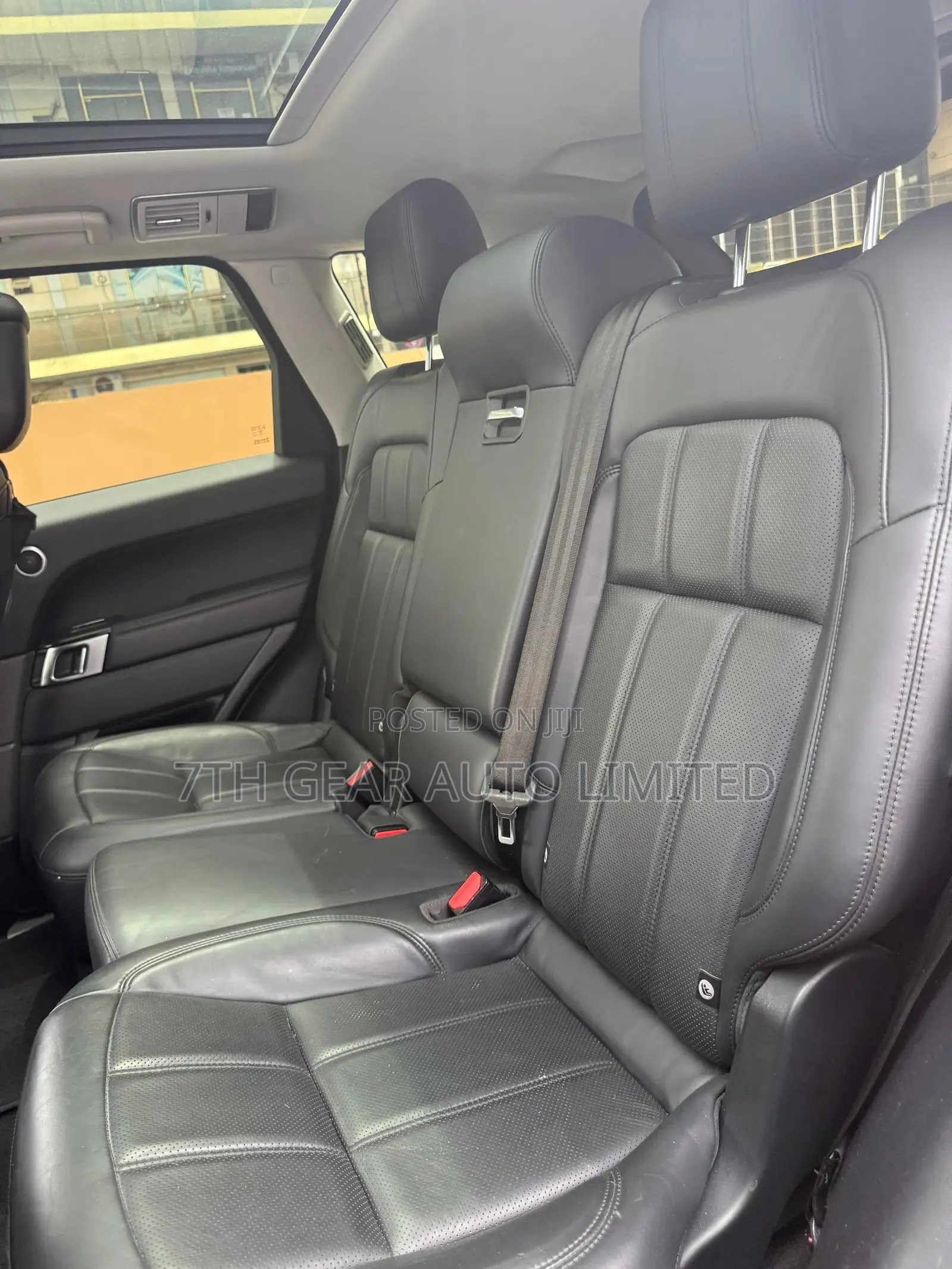 Land Rover Range Rover Sport 2021 Red
