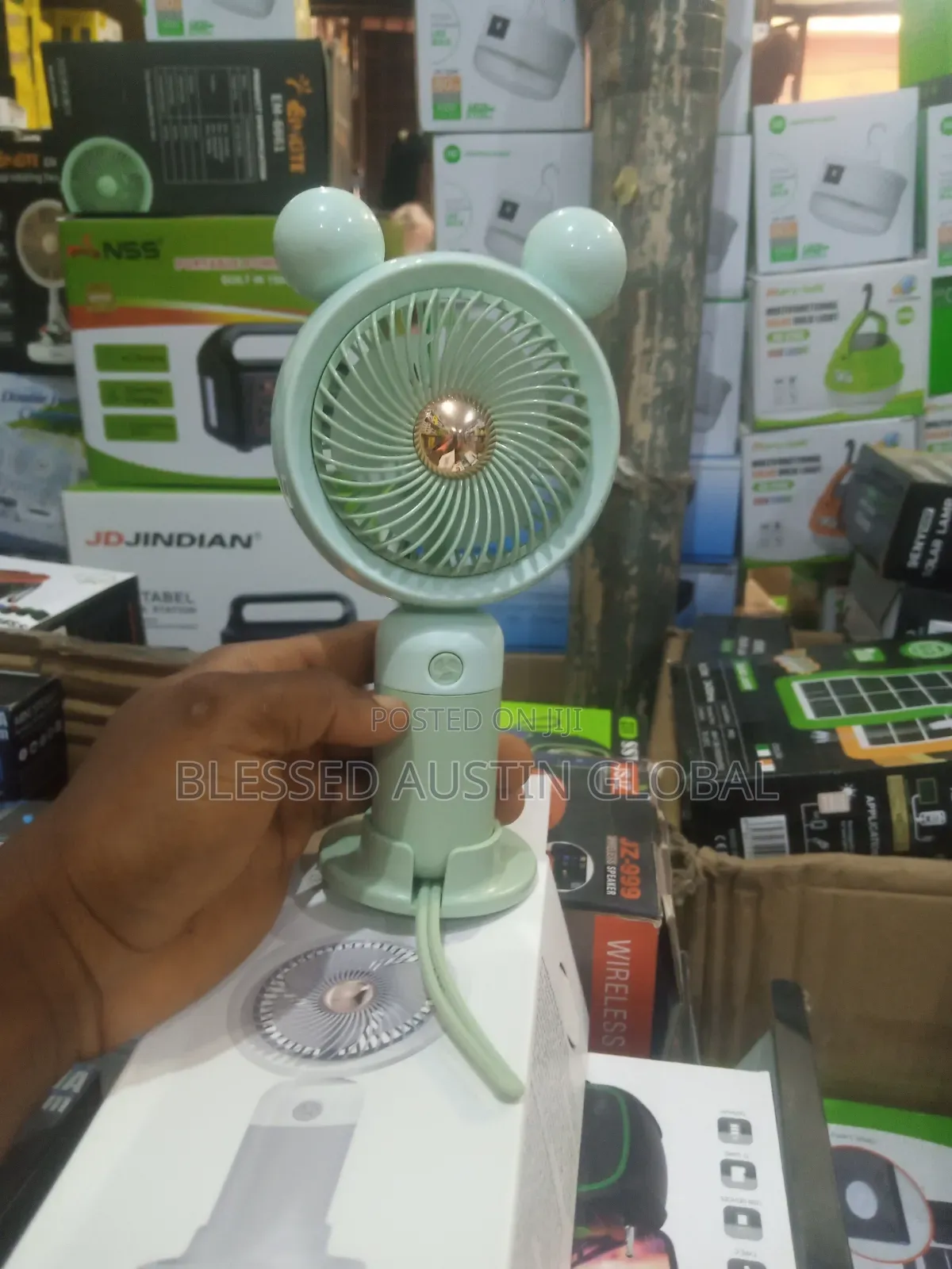 Rechargable Handfan