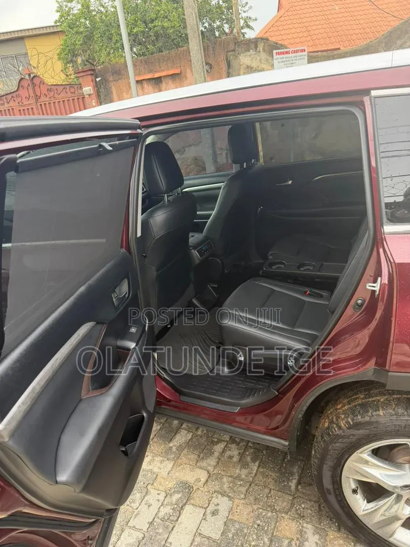 Toyota Highlander Limited 2019 Burgundy