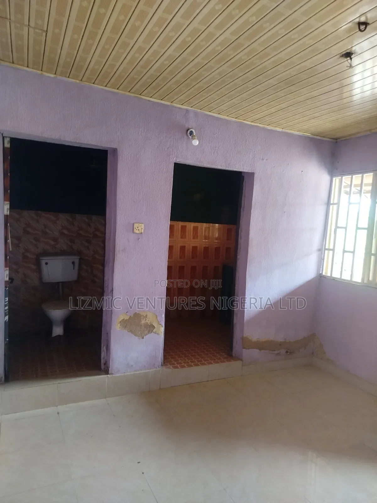 1bdrm Bedsitter in Isuti, Igando / Ikotun/Igando for rent
