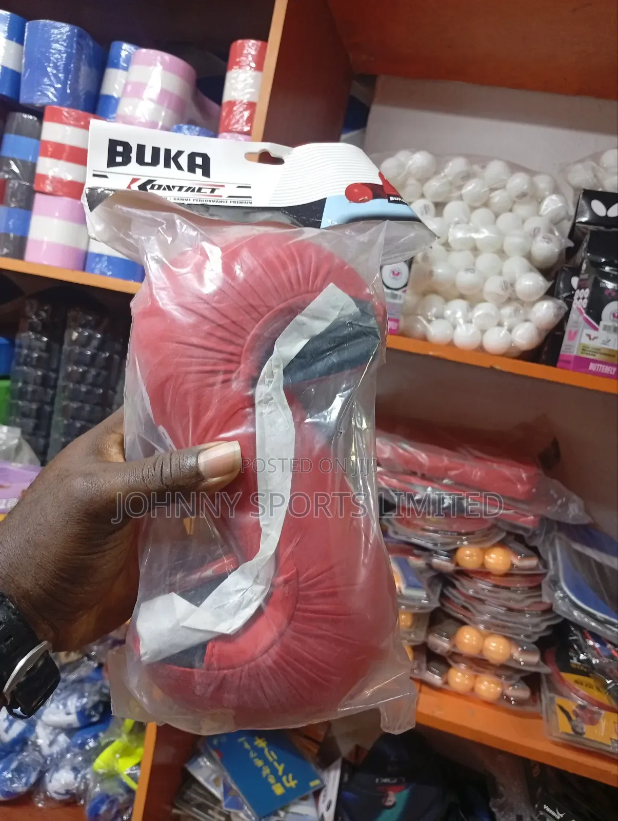 Quality Boxing Hands Meet