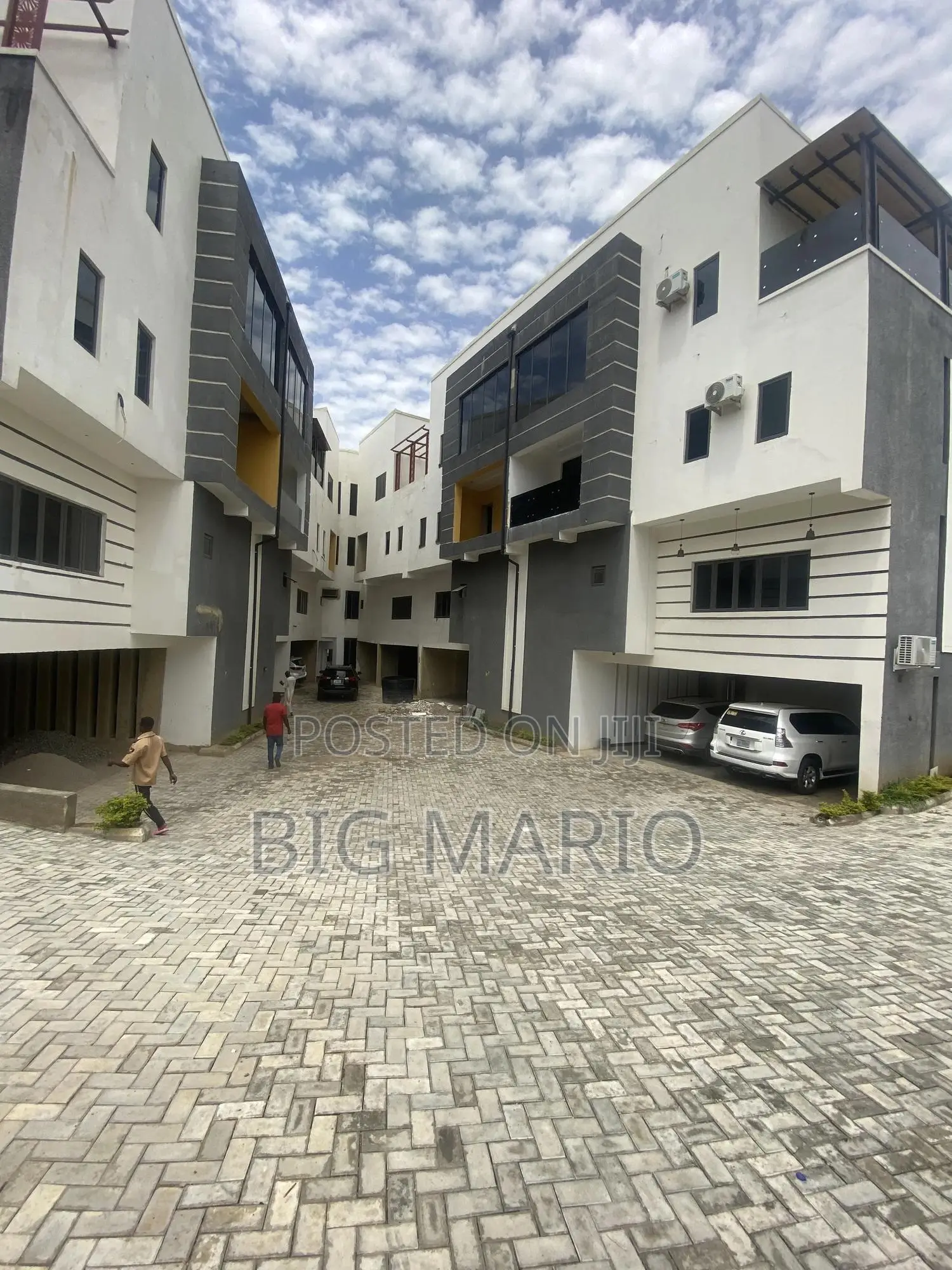 4bdrm Duplex in Guzape Main for sale