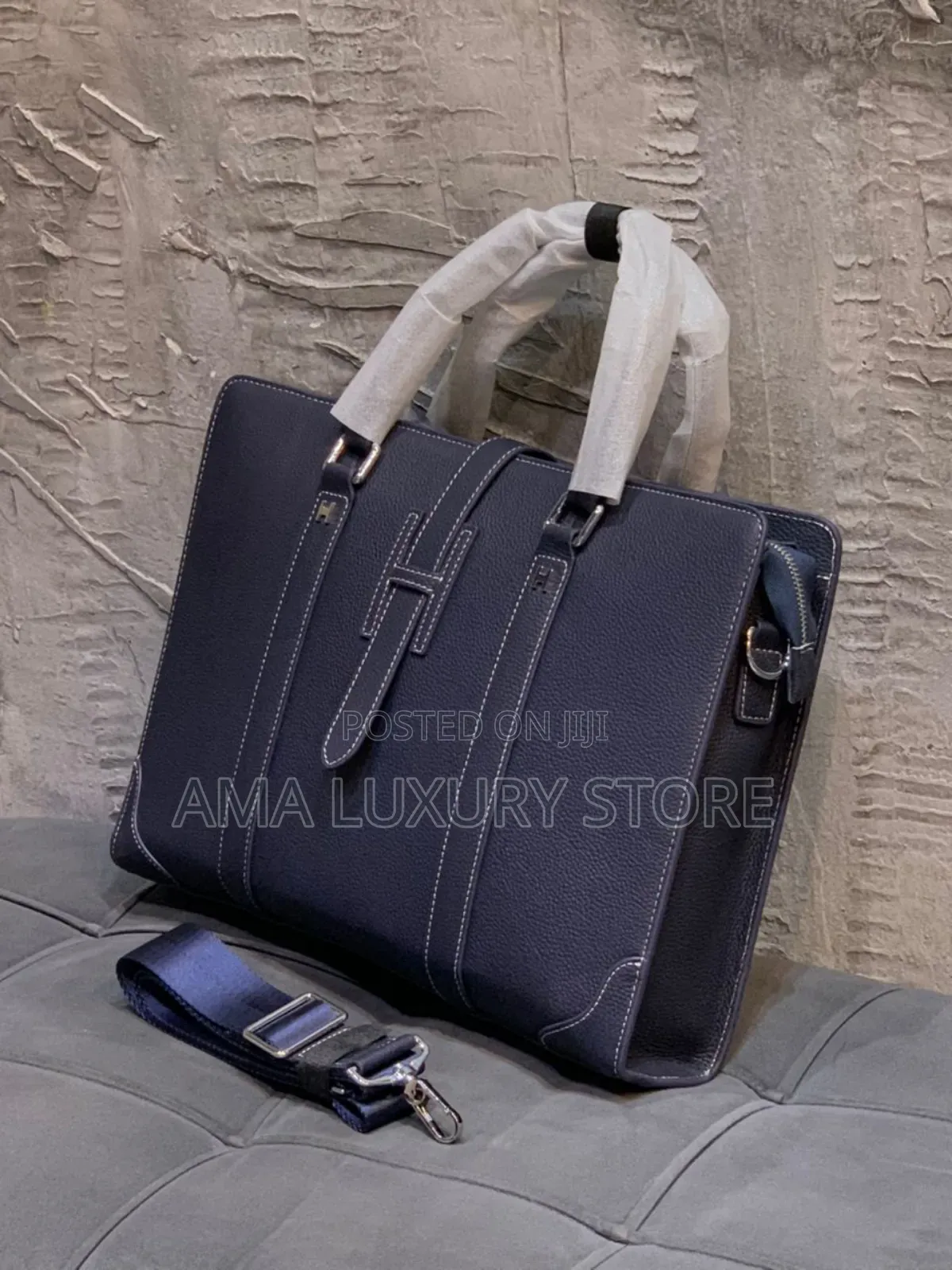 Hermes Leather Luxury Laptop/Office Bag – Unisex, Stylish Durable