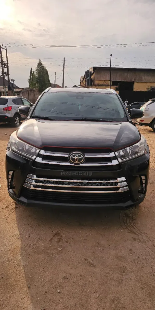 Toyota Highlander Limited 2019 Black