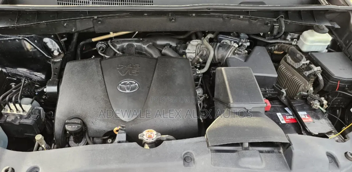 Toyota Highlander Limited 2019 Black