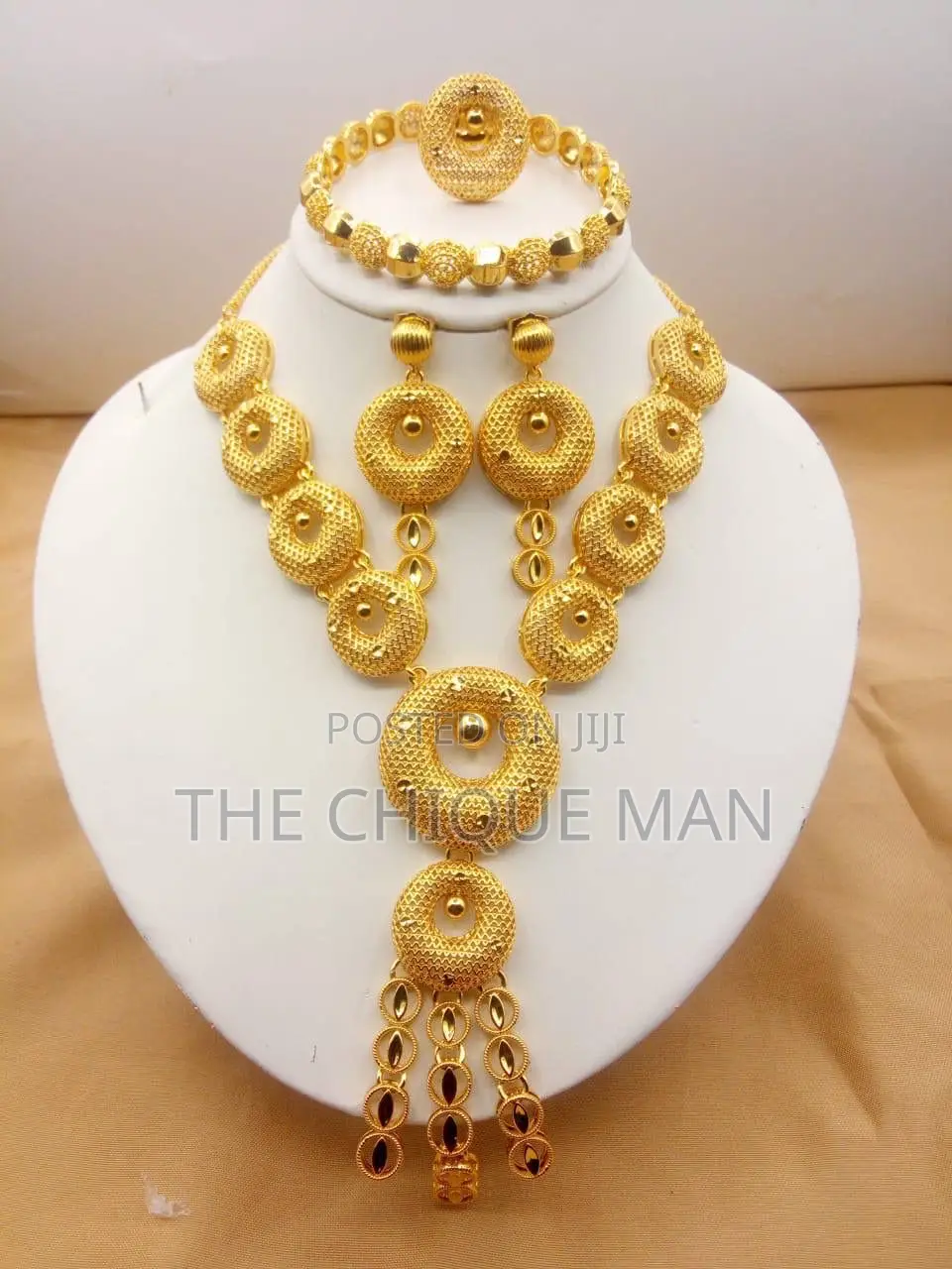 Female Jewelry Set
