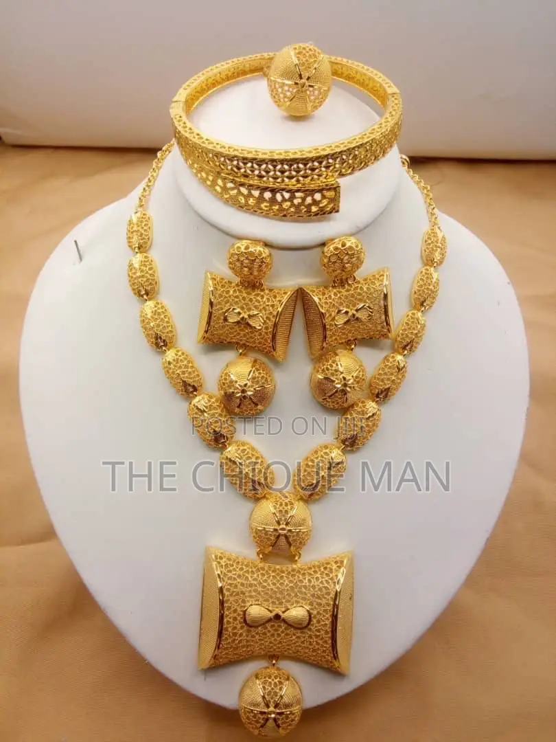 Female Jewelry Set