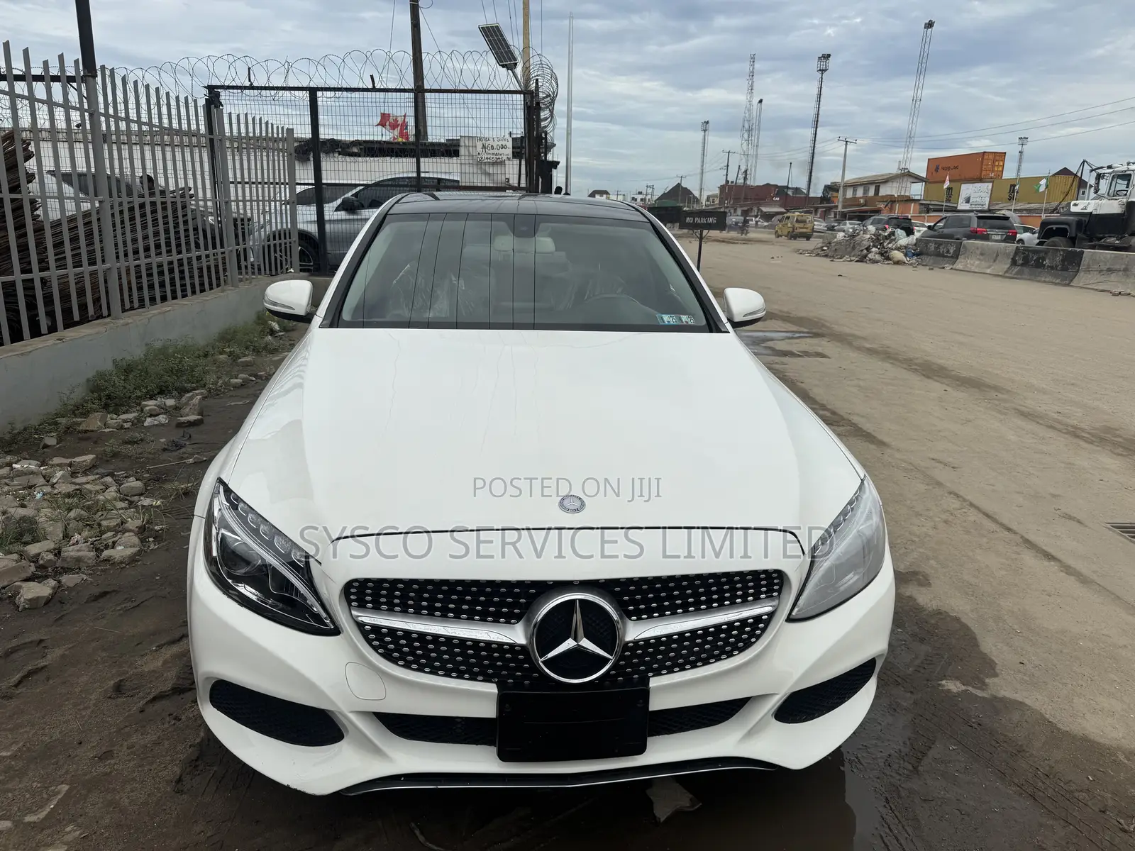 Mercedes-Benz C300 Sport 4Matic Sedan AWD (2.0L 4cyl 7A) 2017 White
