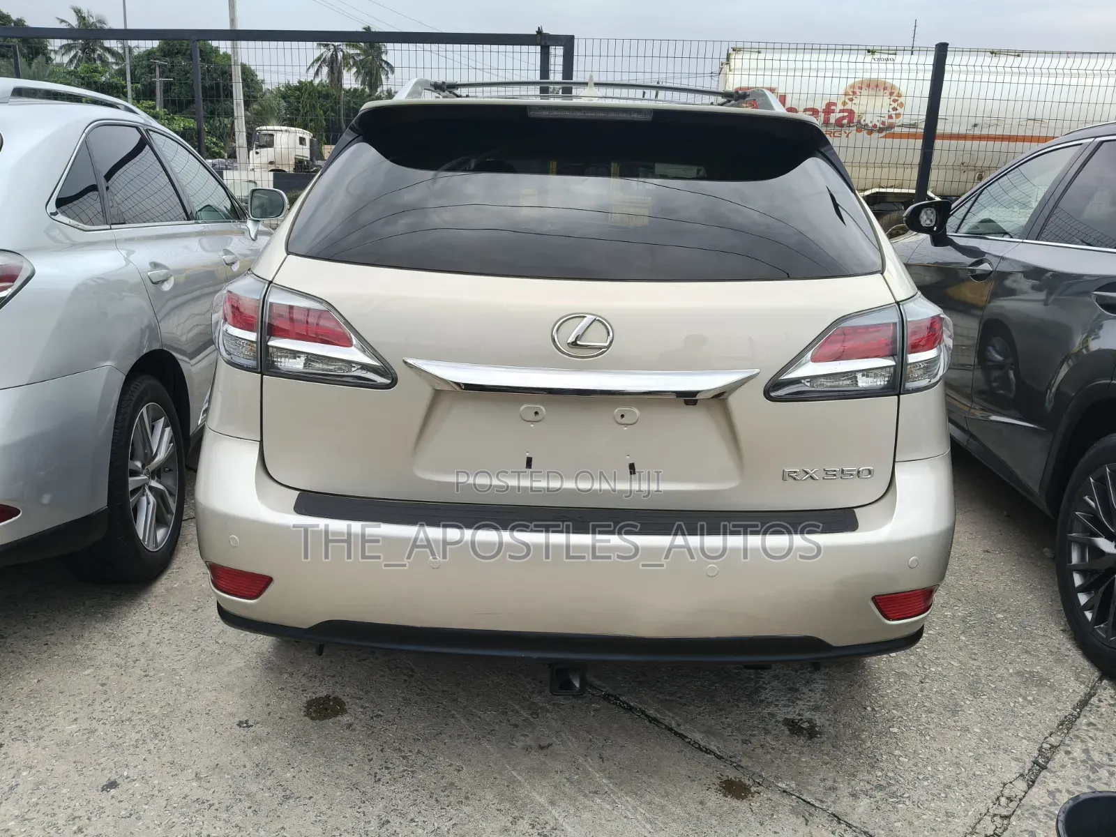 Lexus RX 350 FWD 2013 Gold