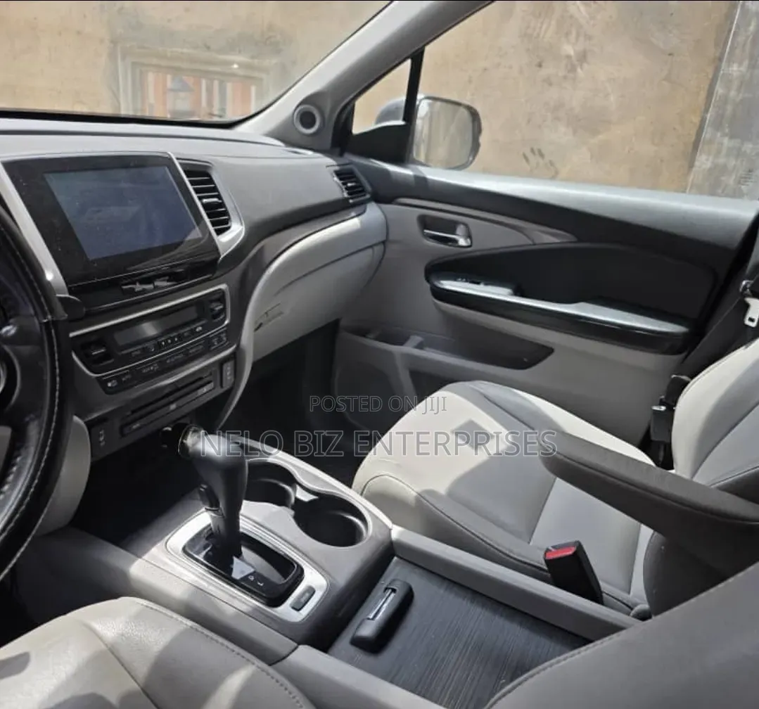 Honda Pilot 2017 Gray