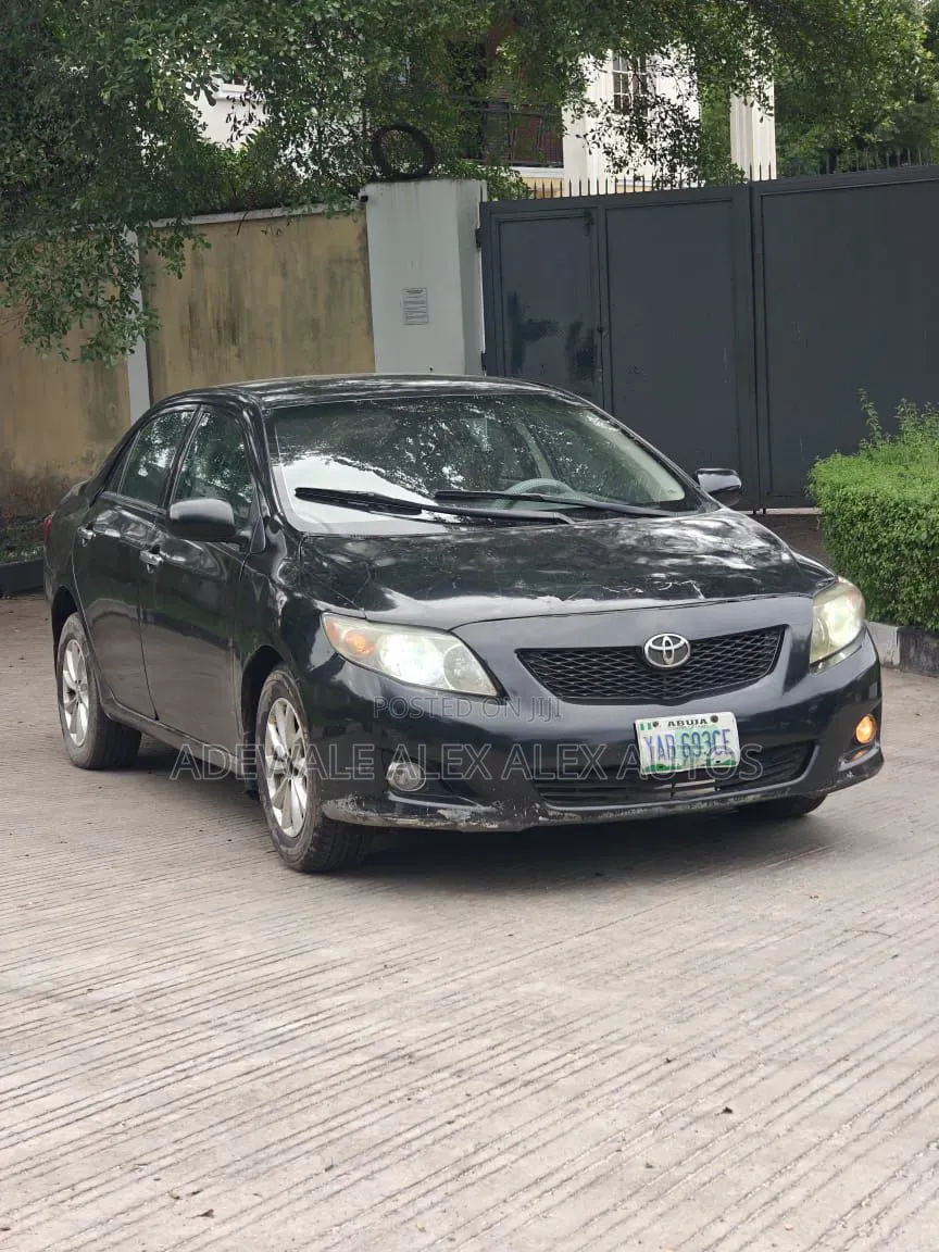 Toyota Corolla 2009 Black