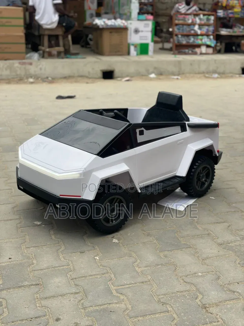 Tesla Cyber Truck Now Available in White and Black