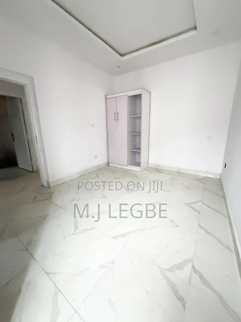 Mini Flat in Gra, Lekki for rent