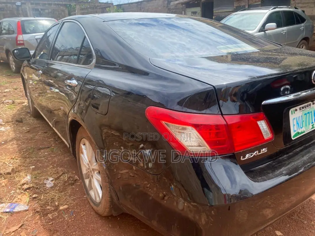 Lexus ES 2012 Black