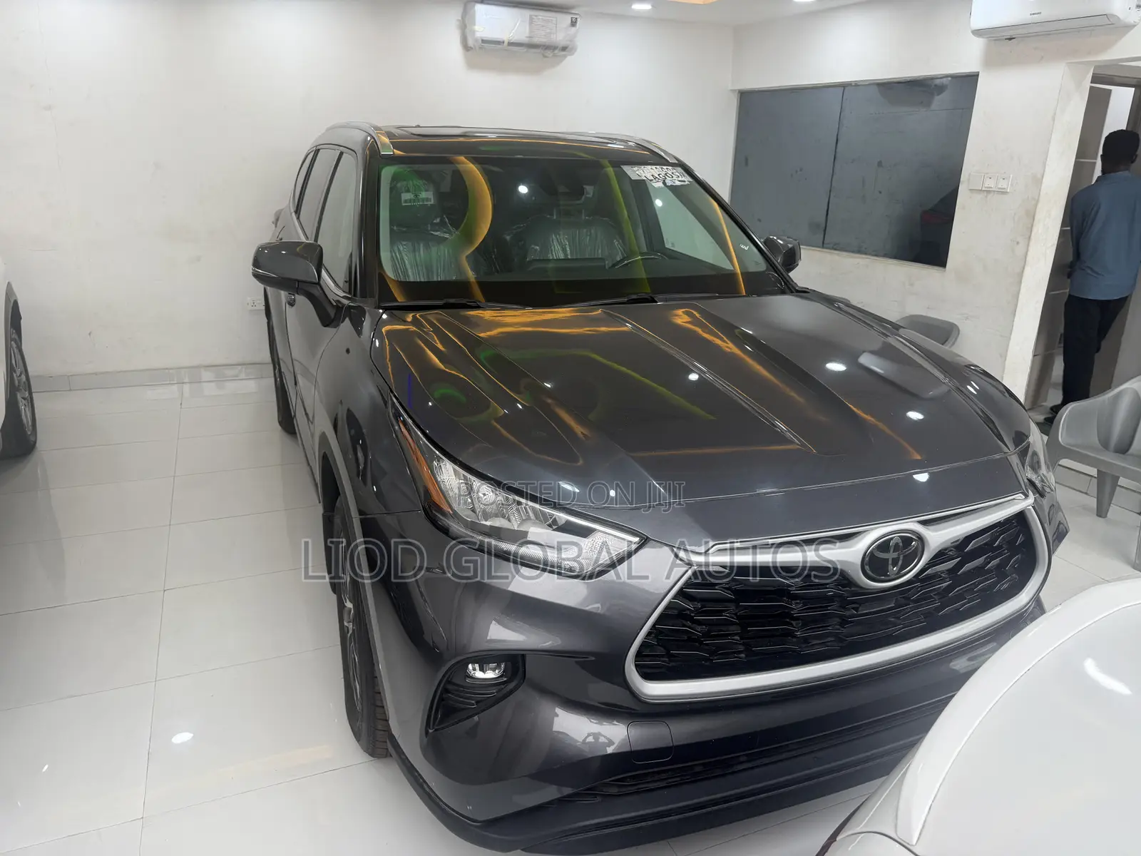 Toyota Highlander XLE AWD 2020 Gray