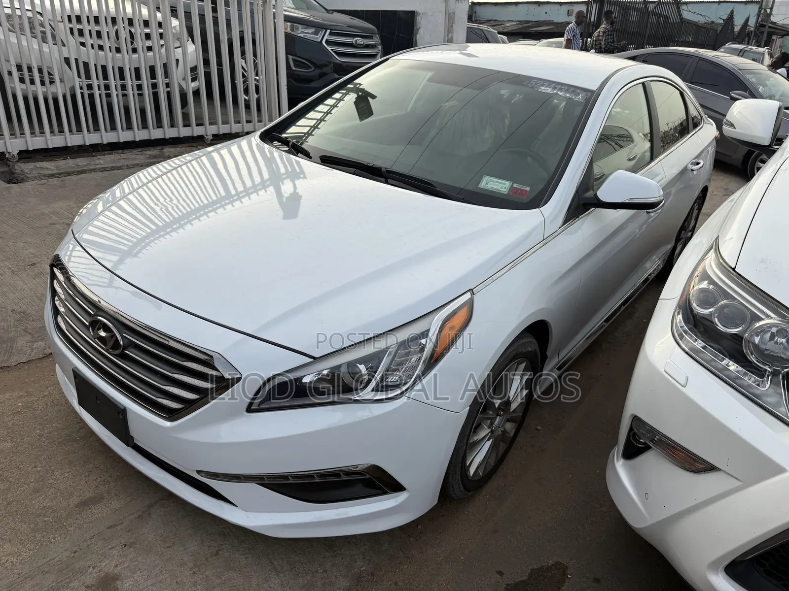 Hyundai Sonata Limited 4dr Sedan (2.4L 4cyl 6A) 2015 White