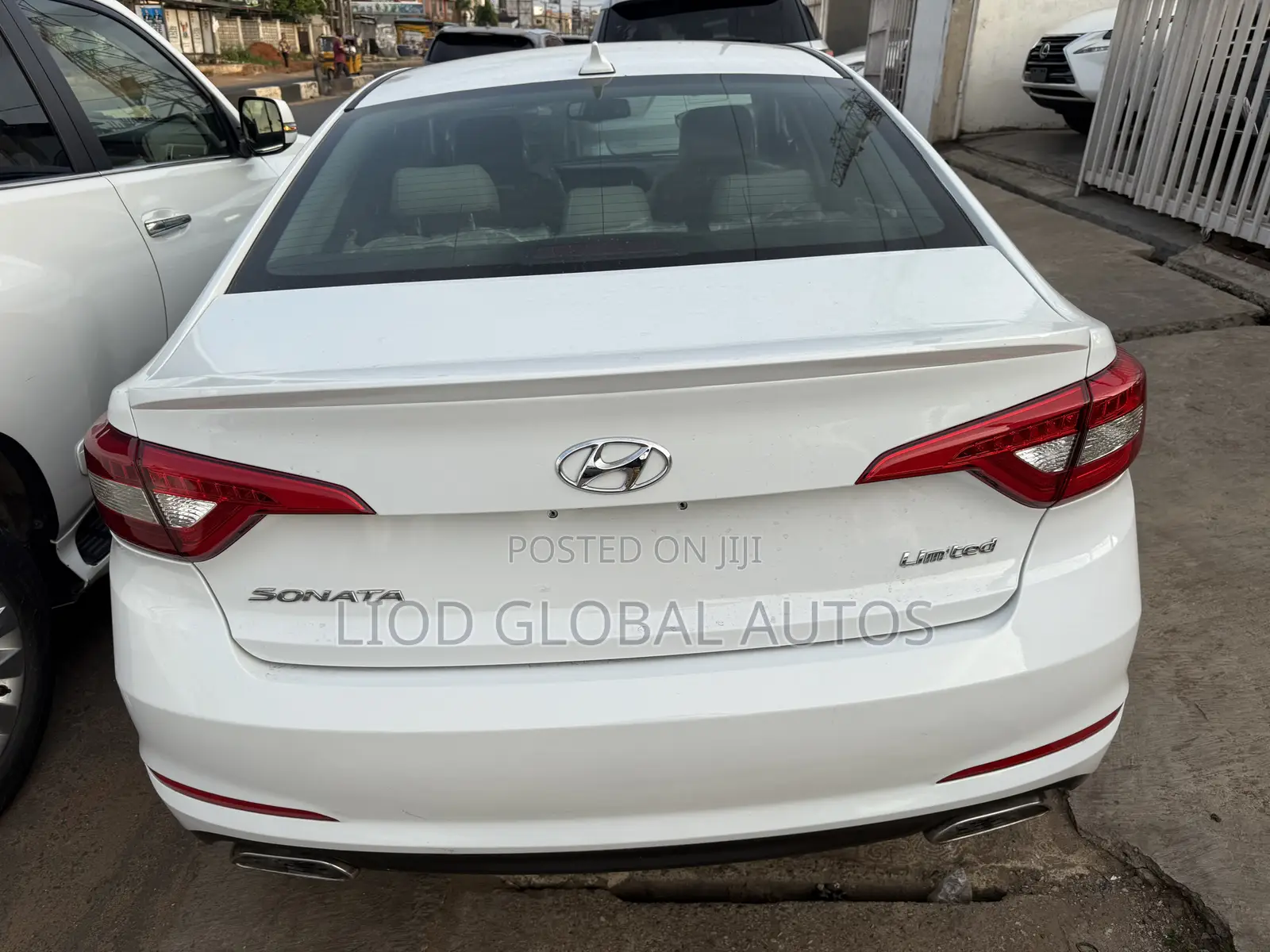 Hyundai Sonata Limited 4dr Sedan (2.4L 4cyl 6A) 2015 White