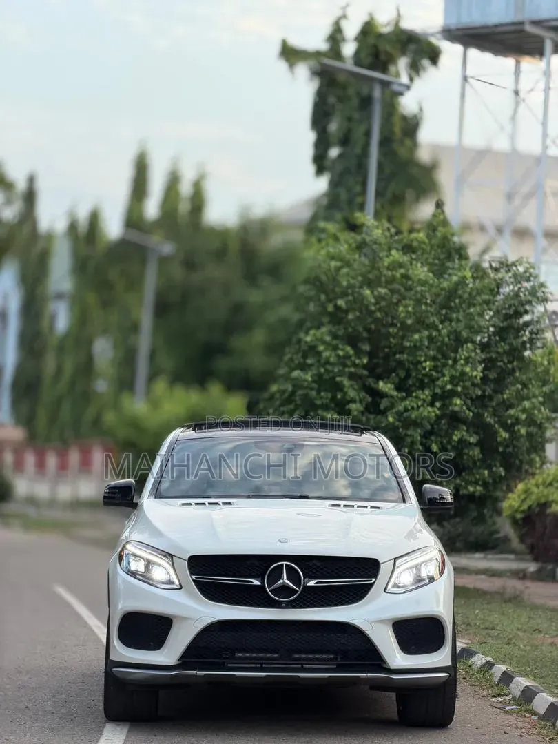 Mercedes-Benz GLE-Class 2016 White