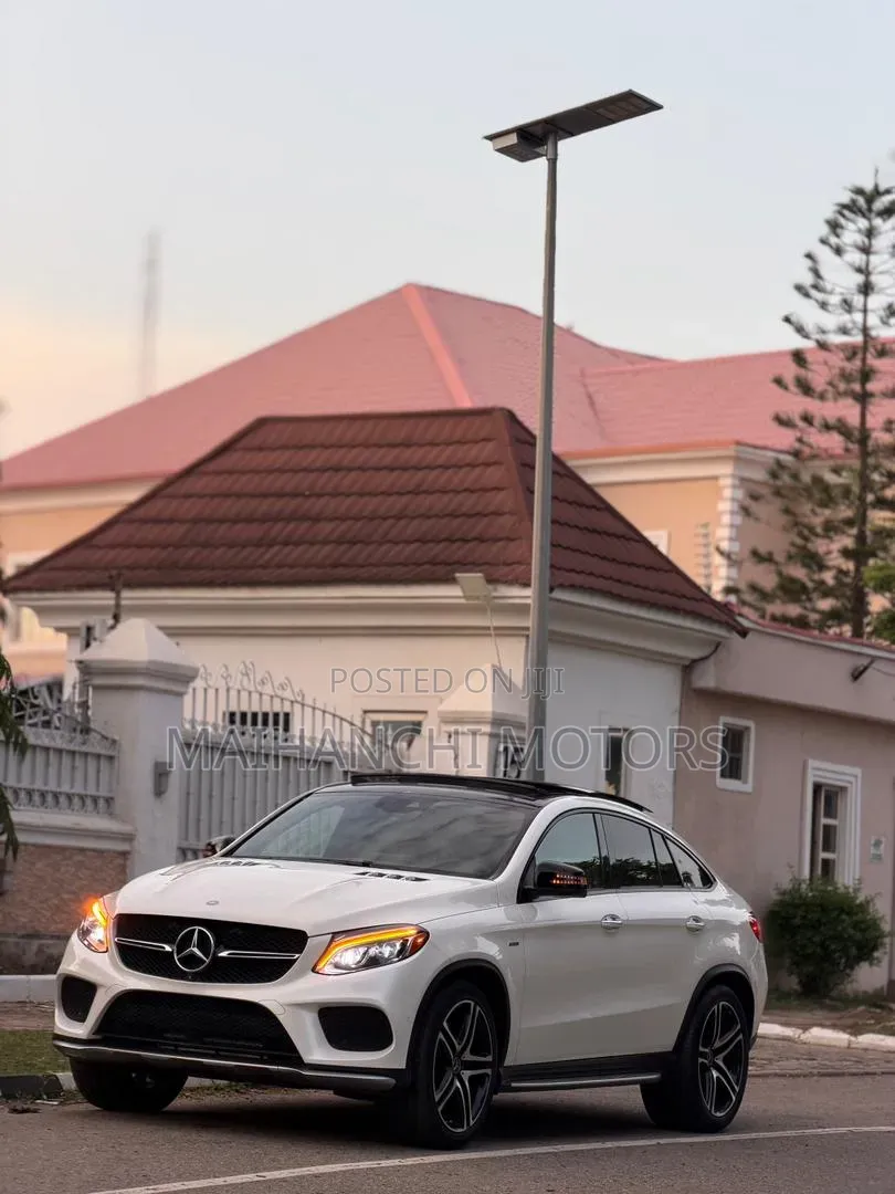 Mercedes-Benz GLE-Class 2016 White
