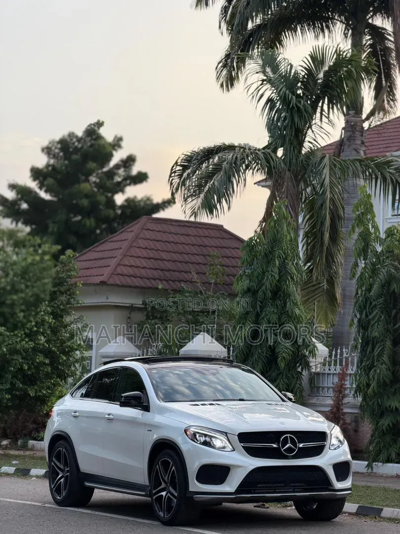 Mercedes-Benz GLE-Class 2016 White