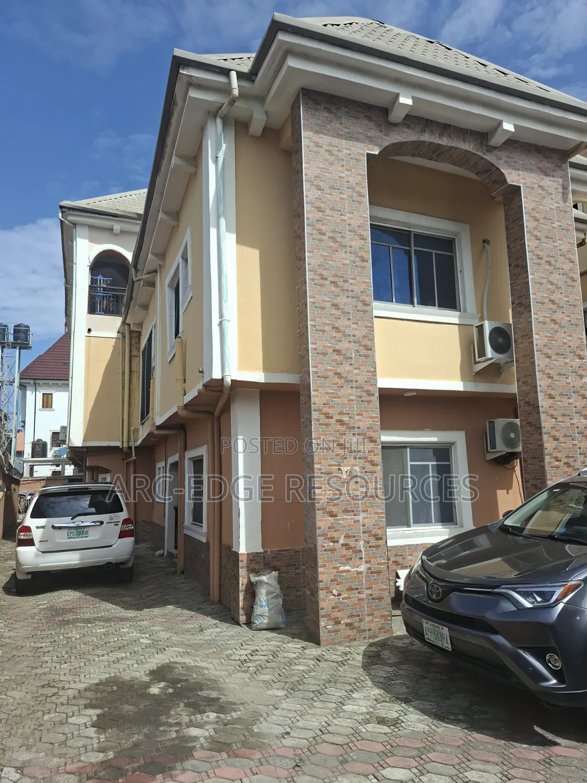 2bdrm Block of Flats in Ago Palace for sale