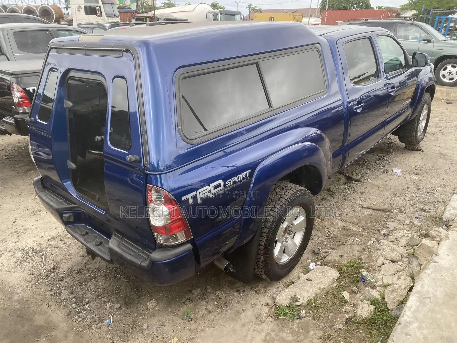 Toyota Tacoma PreRunner V6 4dr Double Cab 6.1 ft. SB (4.0L 6cyl 5A)