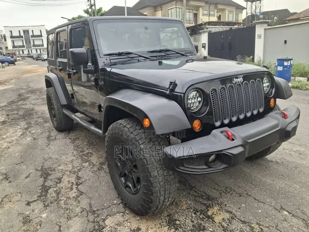Jeep Wrangler Unlimited Sport 2012 Black