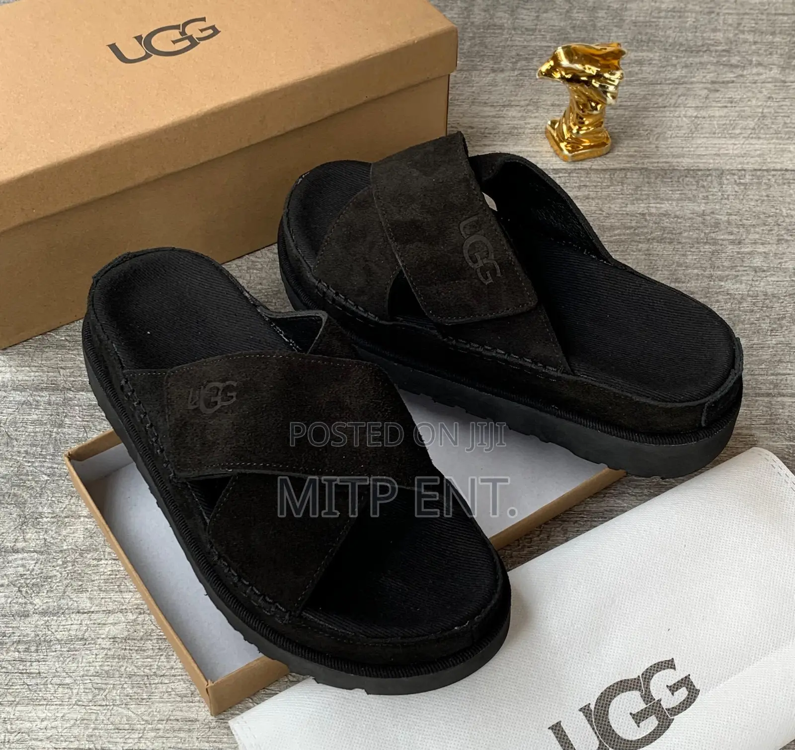Ugg Luxury Slippers