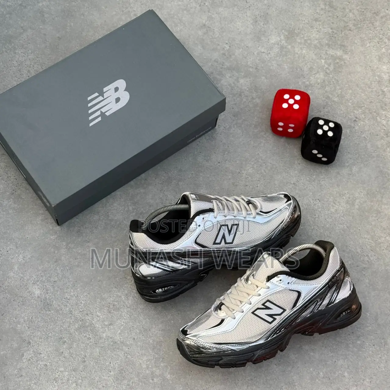 New Balance Sneakers Black Sole 40-46