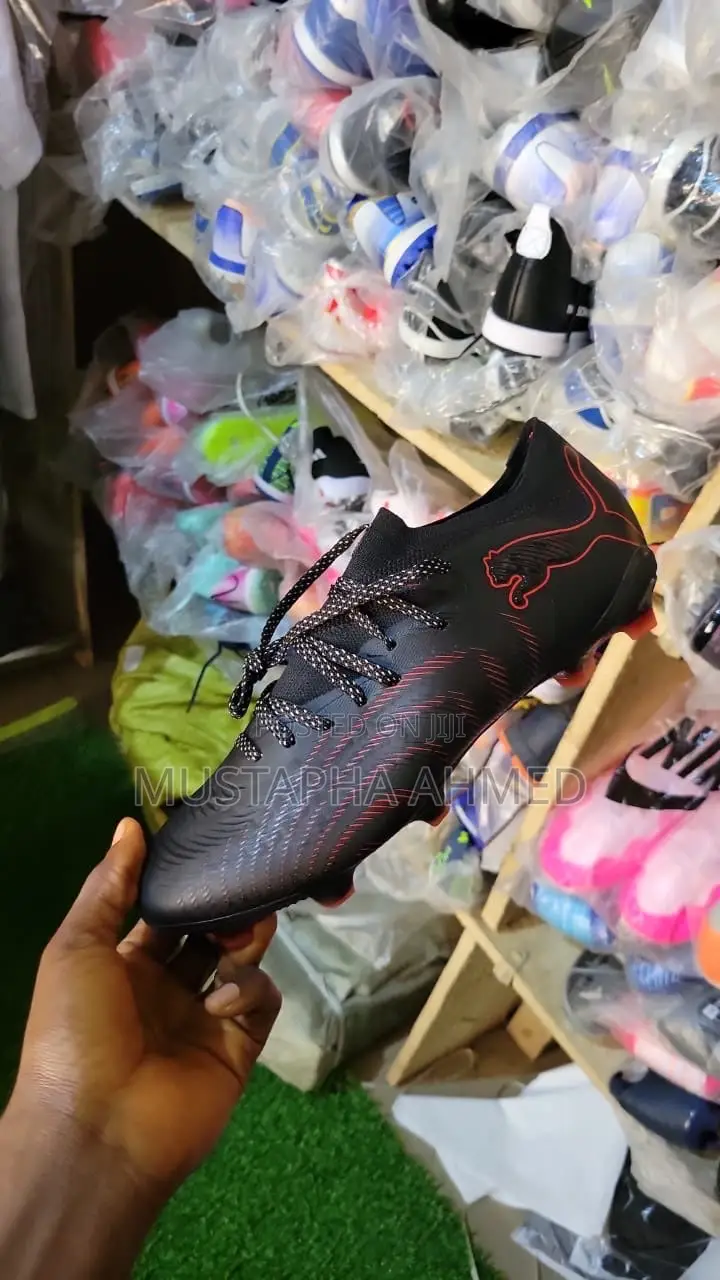 Original Puma Football Boot