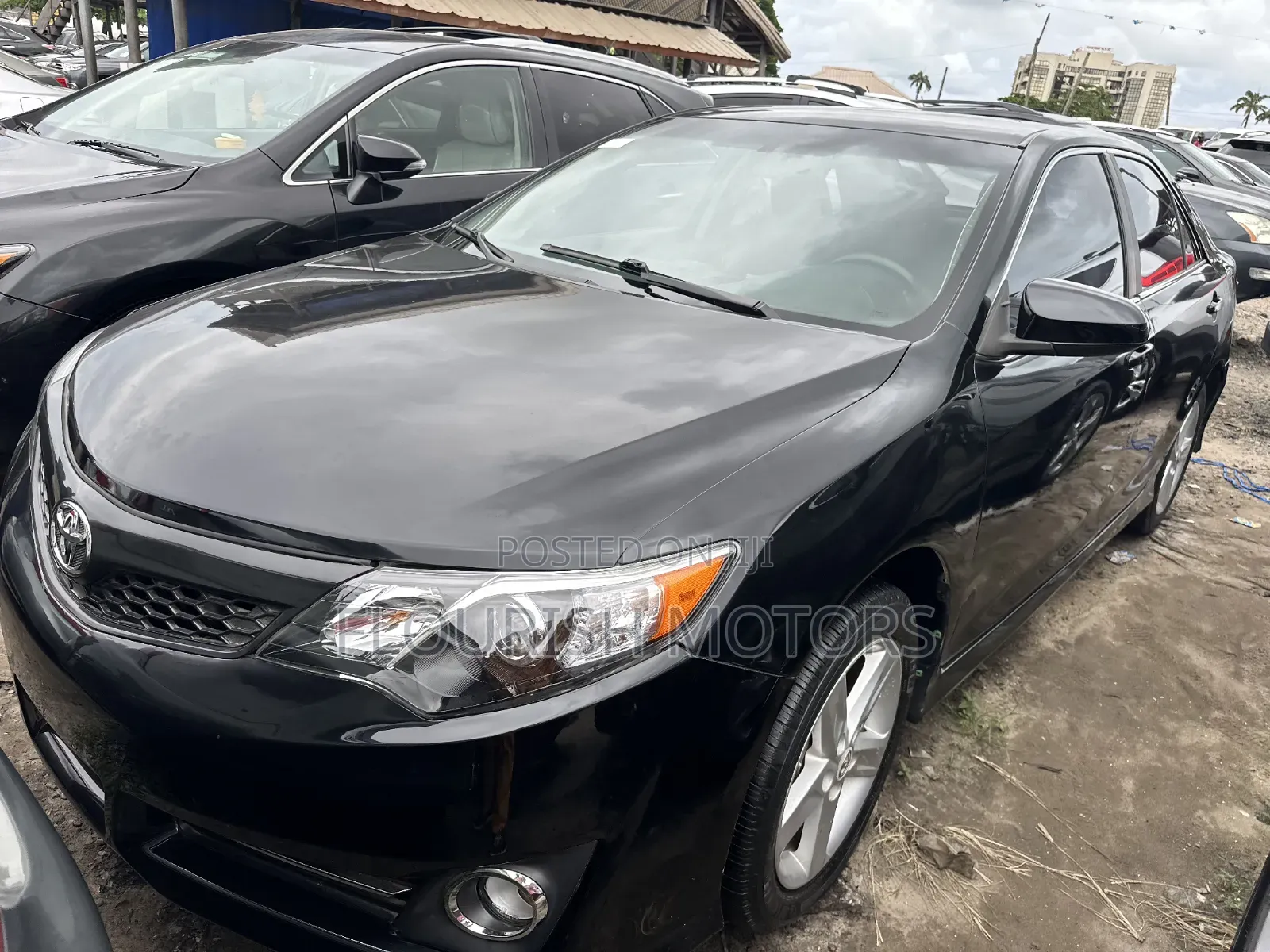 Toyota Camry SE 4dr Sedan (2.5L 4cyl 6A) 2013 Black