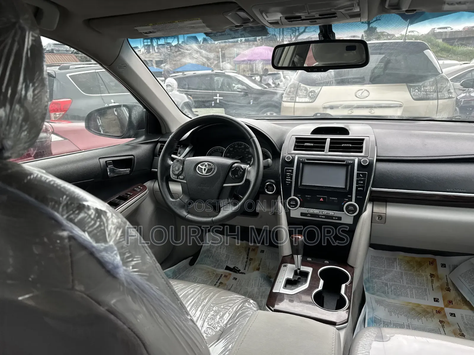 Toyota Camry XLE 4dr Sedan (2.5L 4cyl 6A) 2013 Green
