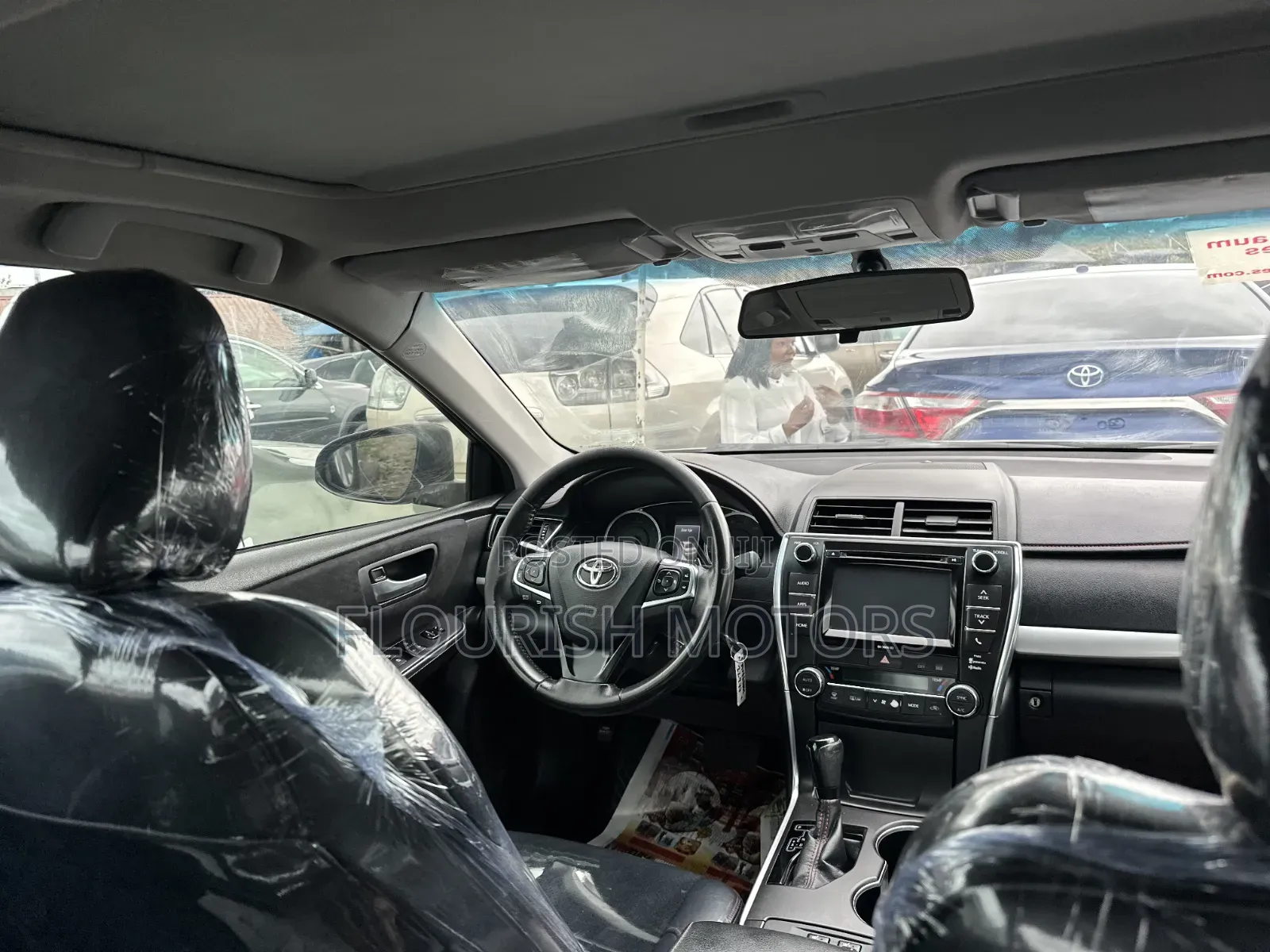 Toyota Camry XSE 4dr Sedan (3.5L 6cyl 6A) 2015 Silver