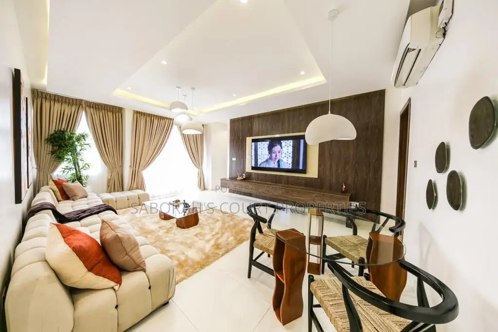 Furnished 3bdrm Apartment in Banana Island for rent