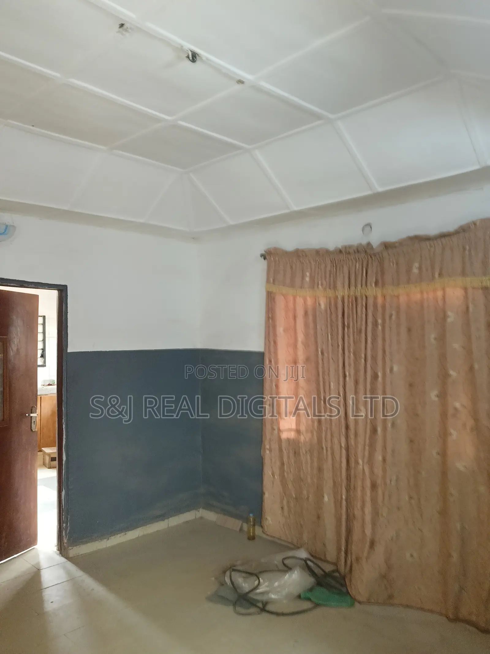 5bdrm Apartment in Kubwa for rent