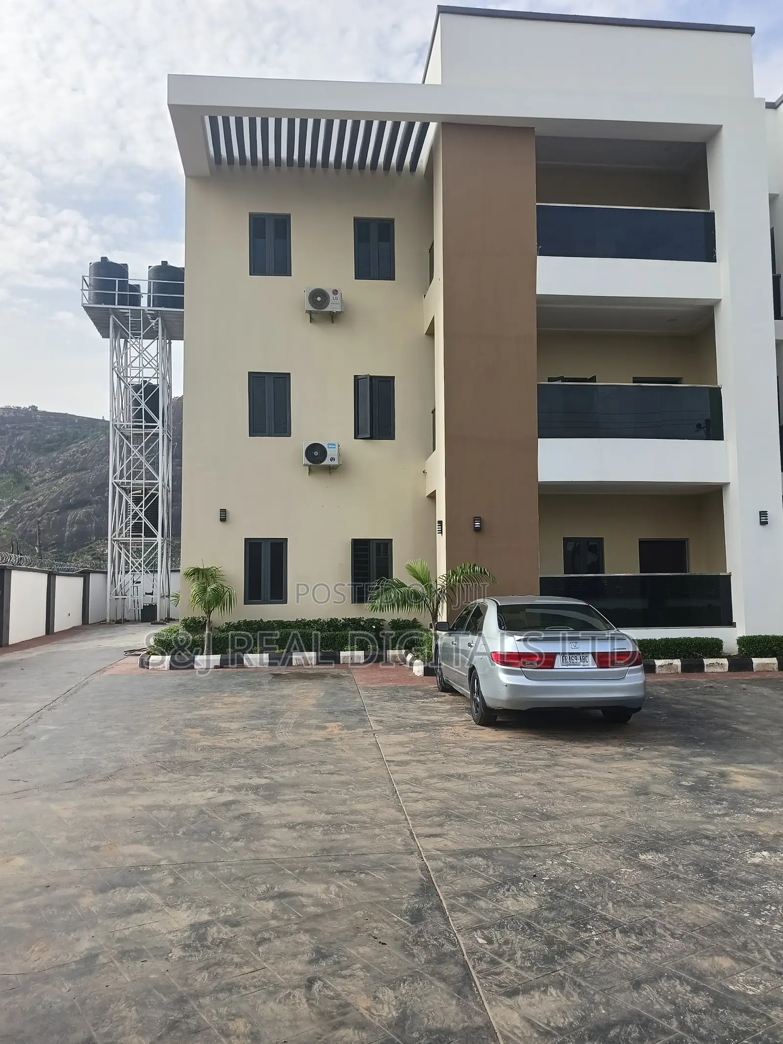 2bdrm Block of Flats in Kubwa for rent