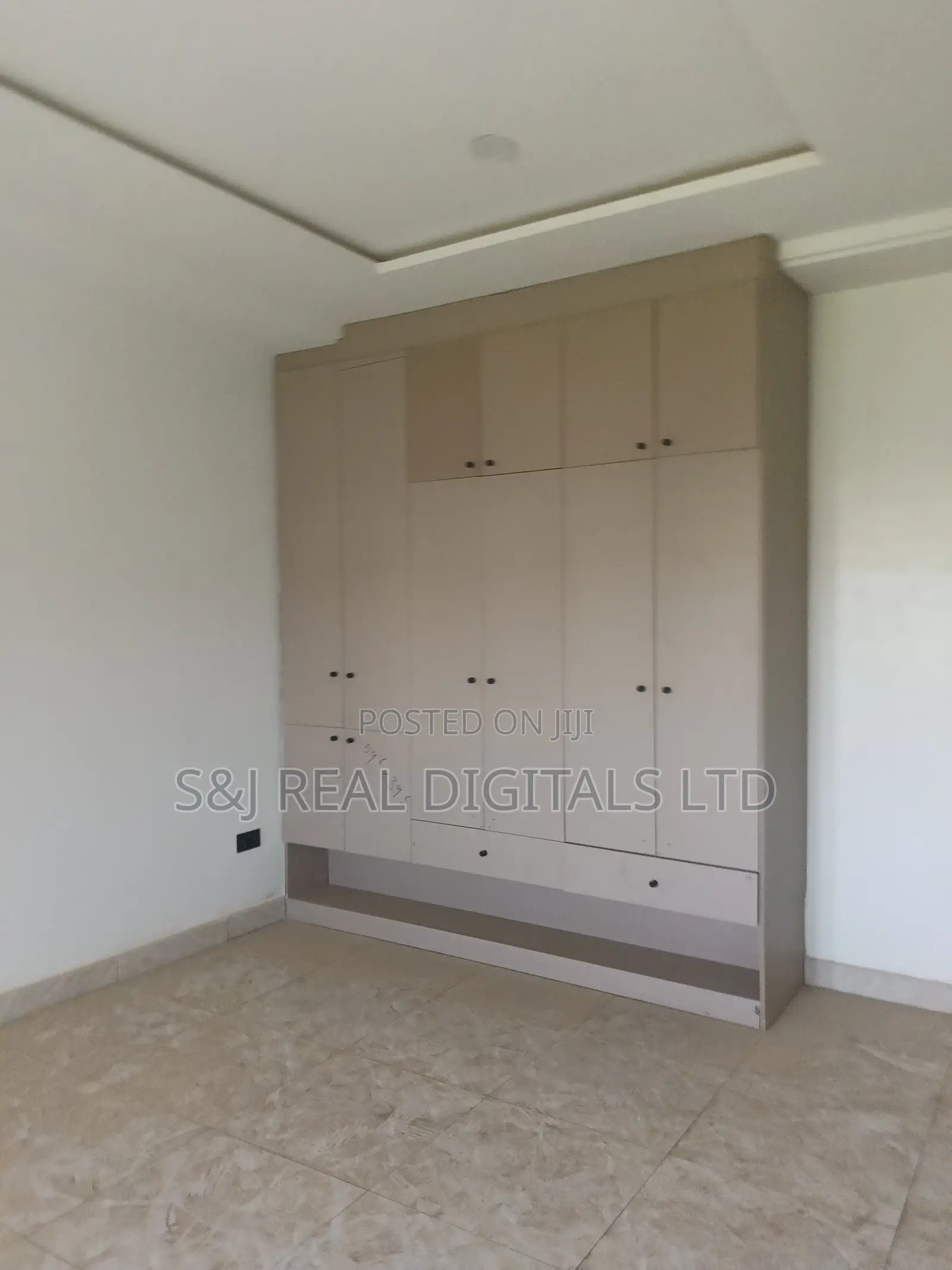 2bdrm Block of Flats in Kubwa for rent