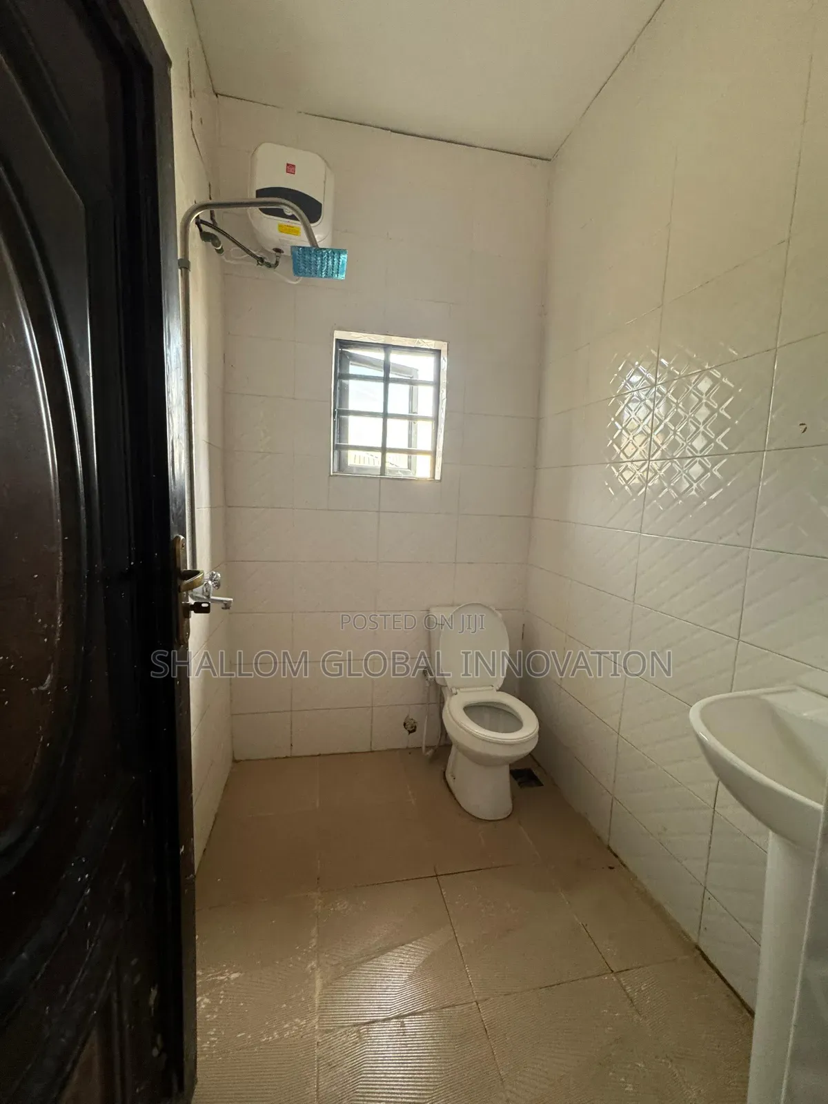 3bdrm Duplex in Akala Estate, Akobo for rent