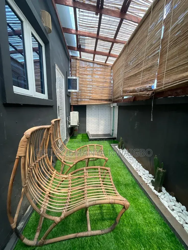 Furnished 4bdrm Townhouse/Terrace in Ikota for Sale