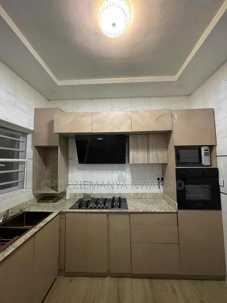 Furnished 4bdrm Townhouse/Terrace in Ikota for Sale