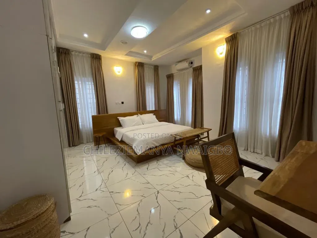 Furnished 4bdrm Townhouse/Terrace in Ikota for Sale