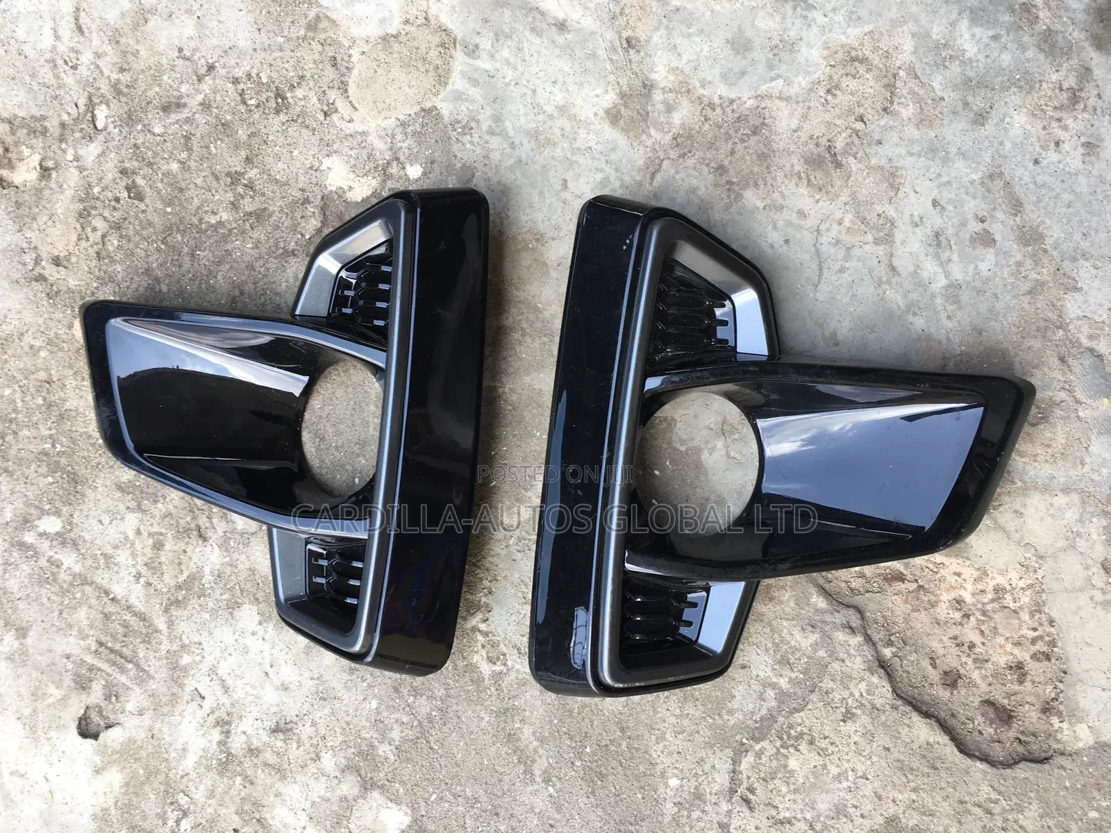 Fog Light Cover Hilux 2019